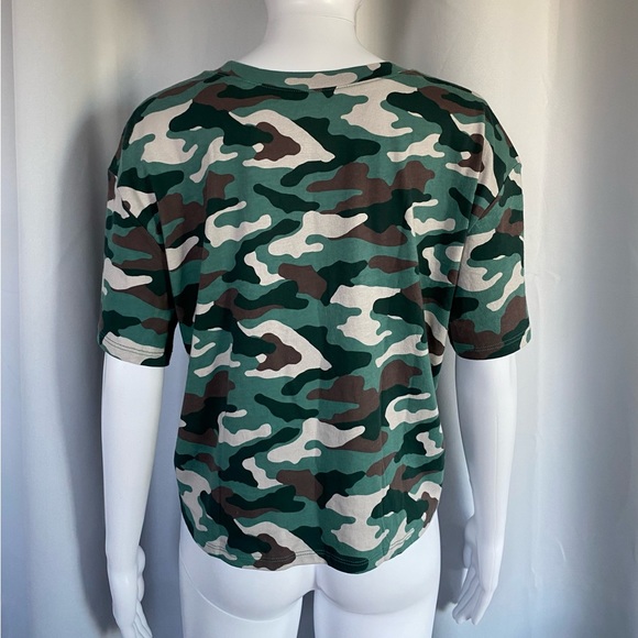 Arizona Women’s Camo Crop Tee - Picture 2 of 6